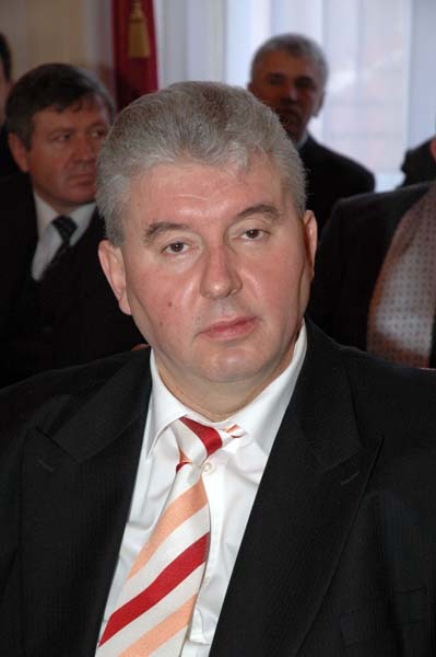 12 Viorel Micula.jpg