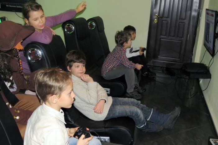 15 game party.jpg