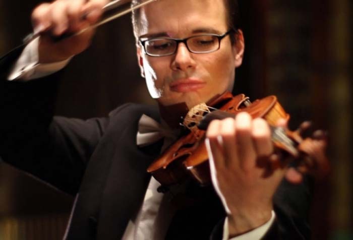 15-stradivarius_bihoreanul.jpg