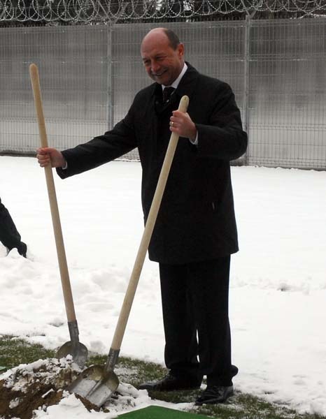 16 Basescu_jurnal_1.jpg