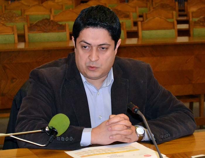 24 Bunoiu_jurnal.jpg