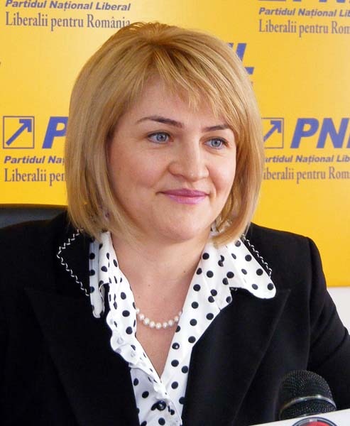 24 Lucia Varga_jurnal.jpg