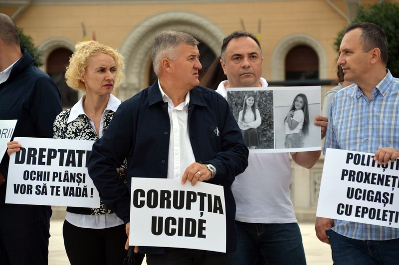 Protest în Piaţa Unirii din Oradea