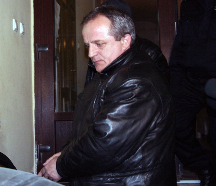 Viorel Renu arestat 1.jpg