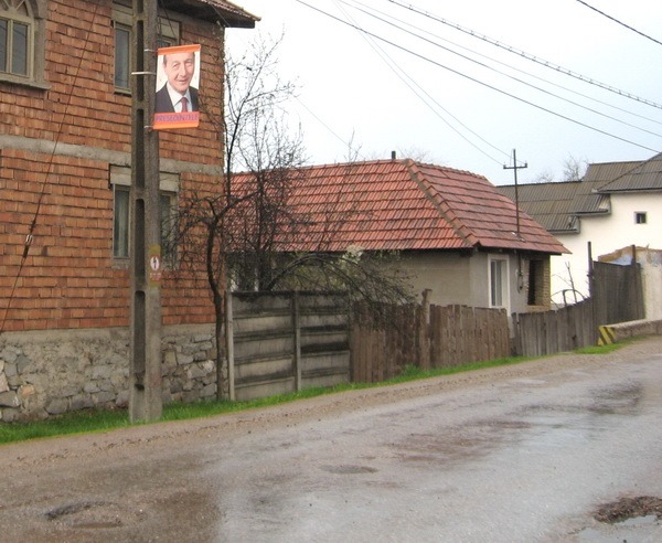 basescu.jpg