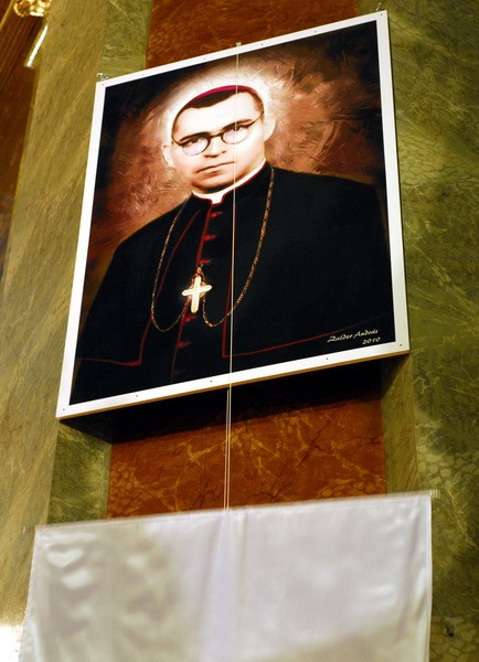 beatificare episcop.jpg