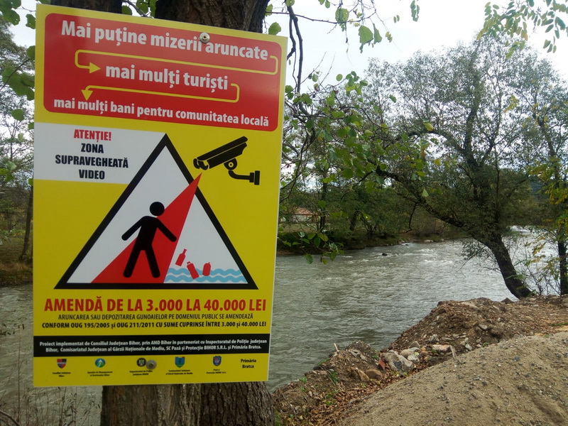 Afiş defileul Crişului Repede