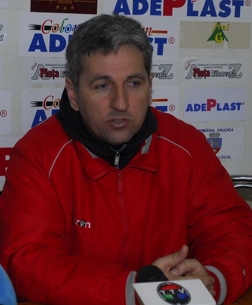 dan dobai.jpg