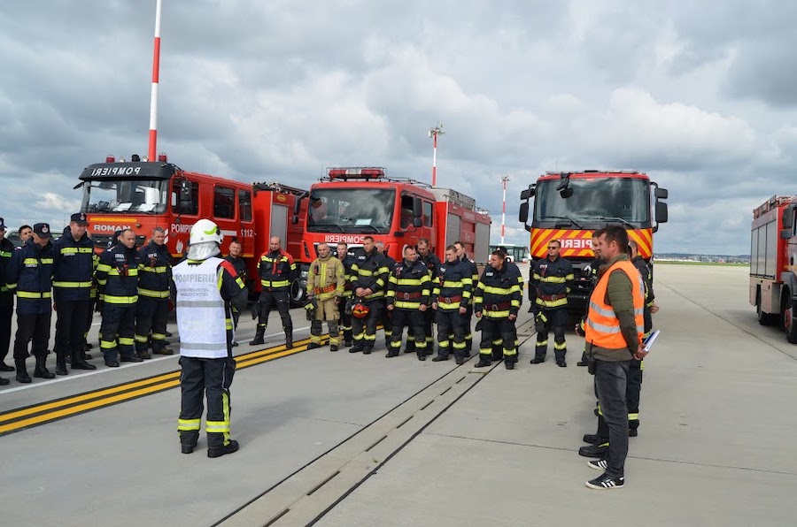 Echipaje ISU, exerciţiu Aeroport Oradea