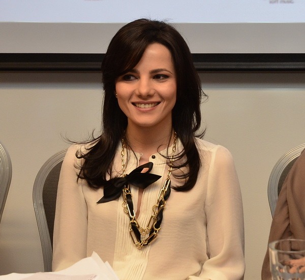 oana mudura.jpg