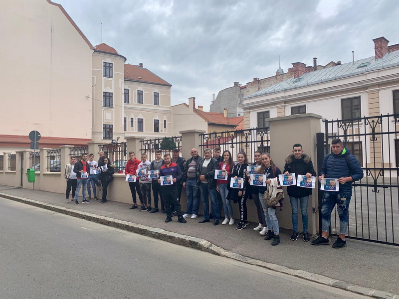 protest pentru Cătălin
