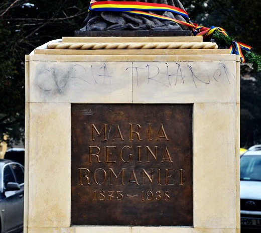 statuia-Regina-Maria-murdarit-Oradea-bihoreanul-11-februarie-2015-02_1.JPG