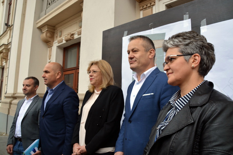 Corina Creţu la Oradea