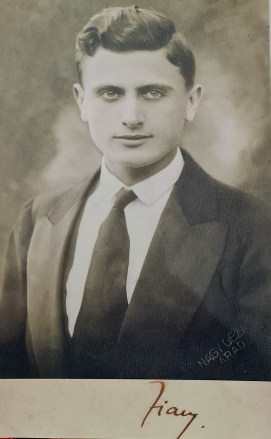  Zian Boca, Arsenie Boca tânăr